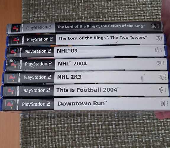 Playstation 2 pelejä
