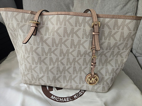 Michael Kors vaaleabeige Jet Set shopper-laukku