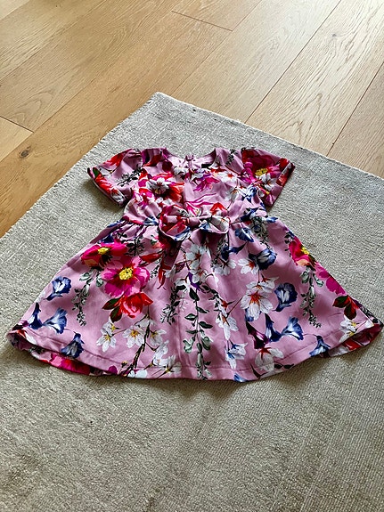 BARDOT JUNIOR juhlamekko koko 80