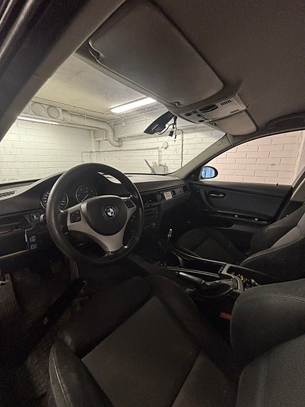Puretaan BMW E91 320d Pre-LCI N47 manuaali