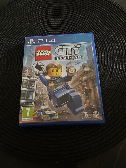 LEGO City Undercover PS4 peli