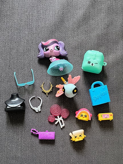Littlest Pet Shop figuurit ja tarvikkeet