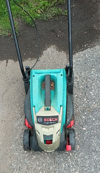Bosch Rotak 32 LI High Power akkuleikkuri