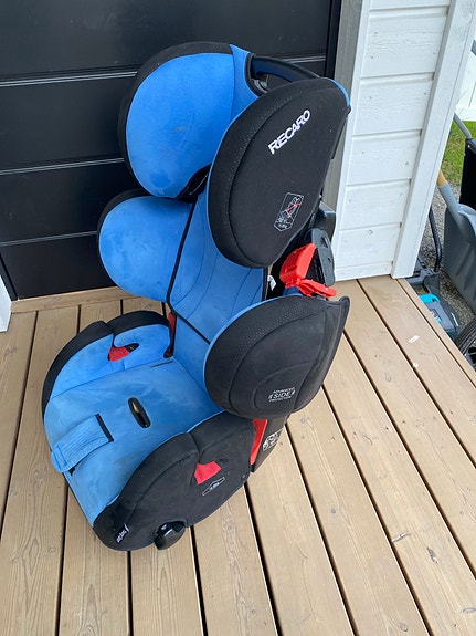Recaro Young Sport turvaistuin 15–36 kg sininen/musta