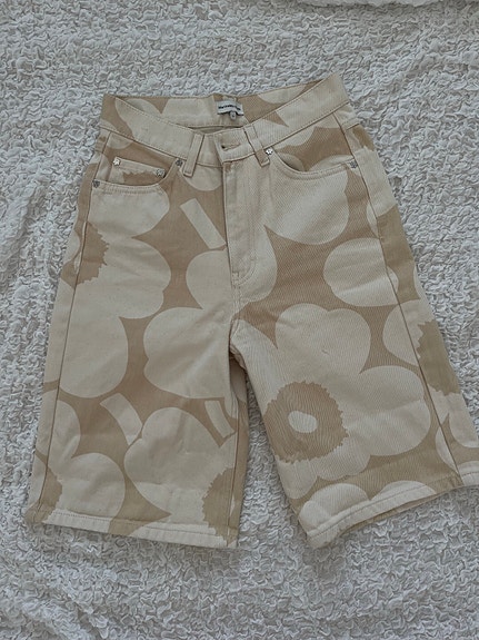 Marimekko shortsit