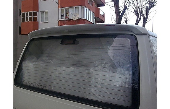 VW T4 kattospoileri