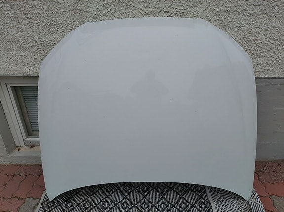 Seat Exeo konepelti