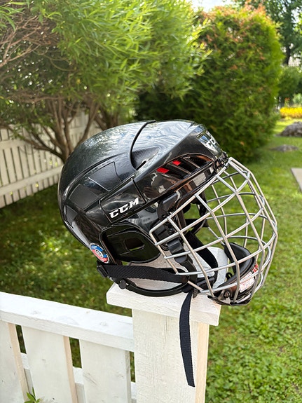 CCM jääkiekkokypärä 50M