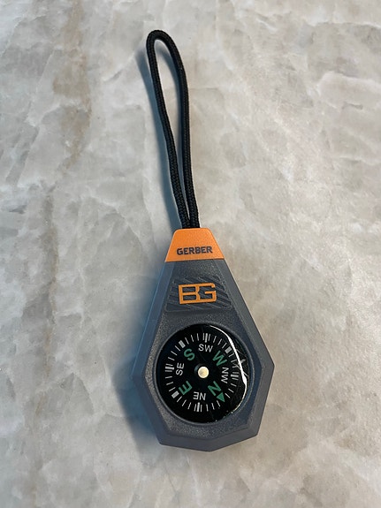 Gerber BG kompassi