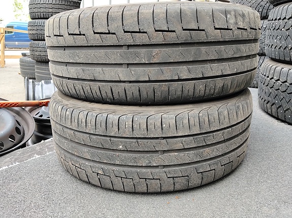 205/55/16 continental kesärenkaat 2kpl, pinta 4-4,5mm. Dot 4421