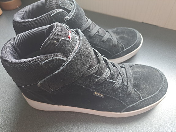 Viking talvikengät gtx 40