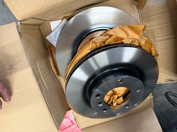 BMW E46 jarrulevyt TRW ja Brembo