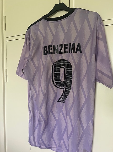 Real Madrid Benzema pelipaita