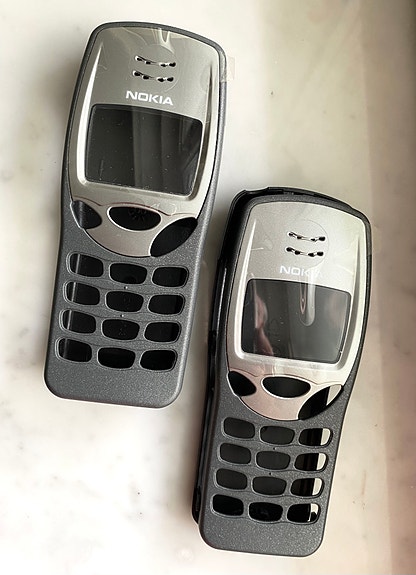 Nokia 3210 kuoret, alkuperäiset, käyttämättömät