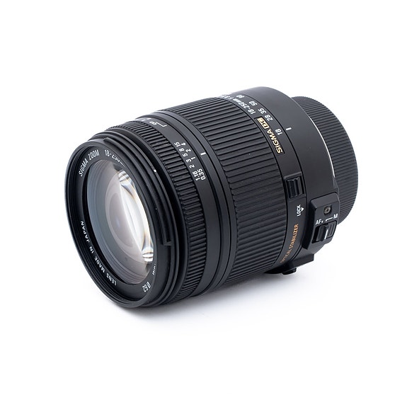 Sigma 18-250mm f/3.5-6.3 DC OS HSM Nikon F DX – Käytetty