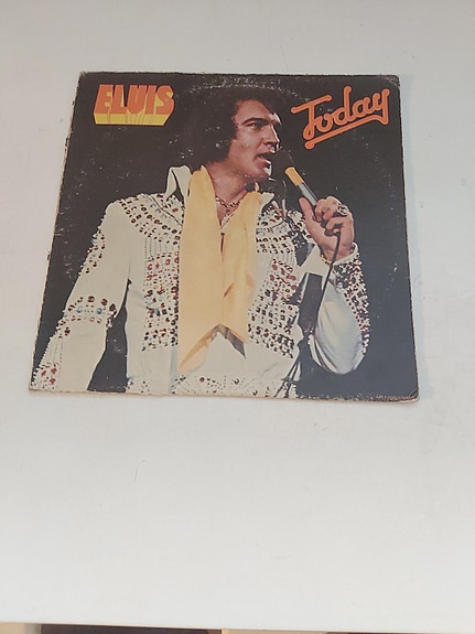 Elvis Presley – Today vinyylilevy LP