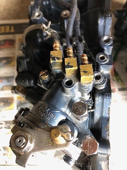 Yamaha 40 ja 50 hv perämoottorin öljypumppu