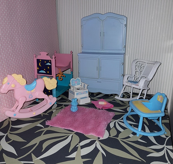 80- luku Barbie Heart family huonekalut
