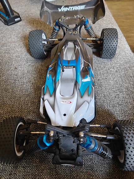 FTX Vantage RC-auto 1/10 sähköbuggy