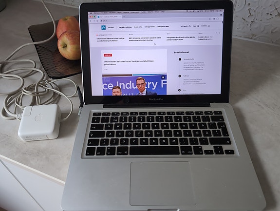 Apple MacBook Pro 2009 4Gb/80Gb