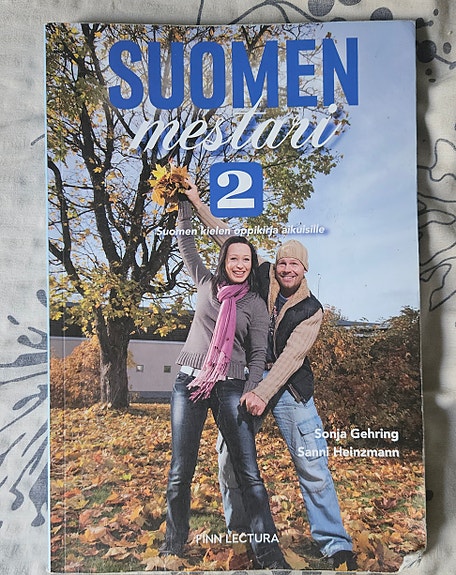 Suomen mestari 2 suomen kielen oppikirja