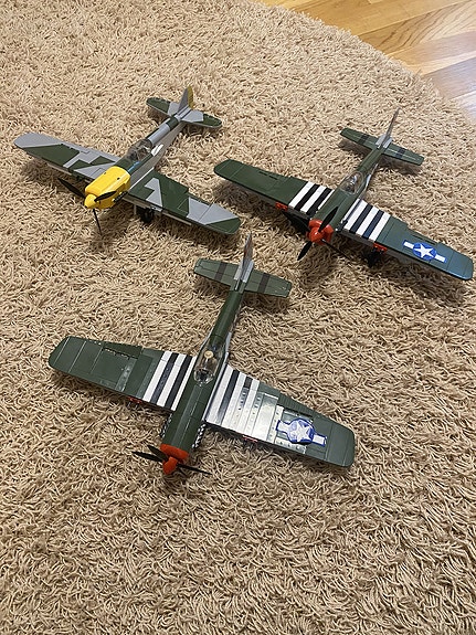 WWII P-51 Mustang fighter planes (3 pcs) – brick-built, COBI/compatible – no box