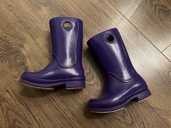 Crocs kumisaappaat kokoa V9 (25-26)