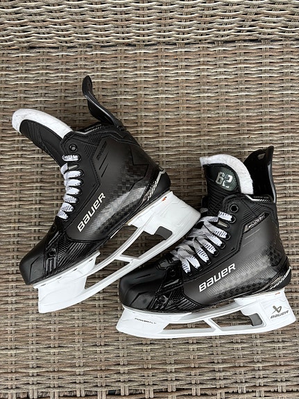 Bauer supreme shadow