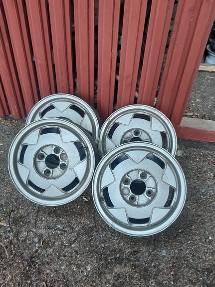 Saab silver star-aluvanteet