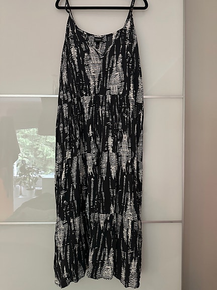 Upea Ulla Popken mekko koko 50
