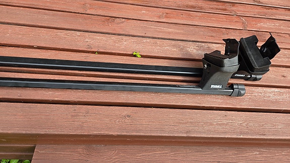 Thule-kattoteline Passat B8 sedan – Rapid 750, 135 cm, Kit 1778