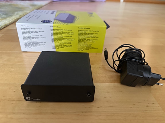 Pro-Ject Phono Box esivahvistin levysoittimelle