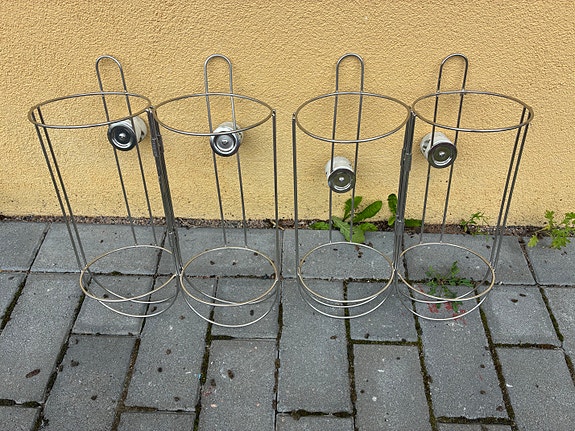 Lepuuttajan telineet