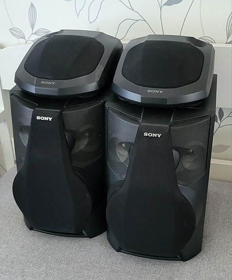 Sony SS-L90V -kaiutinpari + SS-SR101 surround-kaiuttimet