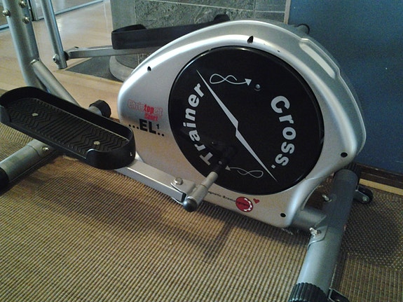 Cross Trainer