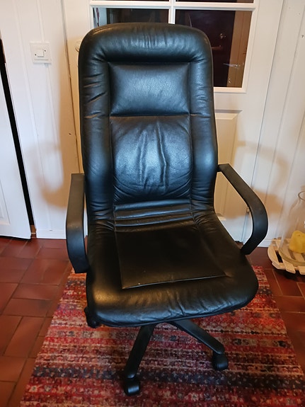 Laadukas työtuoli