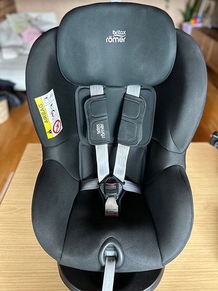 Britax Römer Dualfix R2 turvaistuin 0–18 kg musta