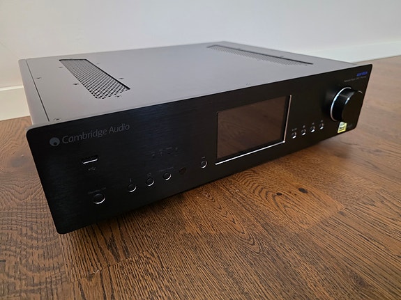 Cambridge Audio Azur 851N dac, verkkosoitin (musta)