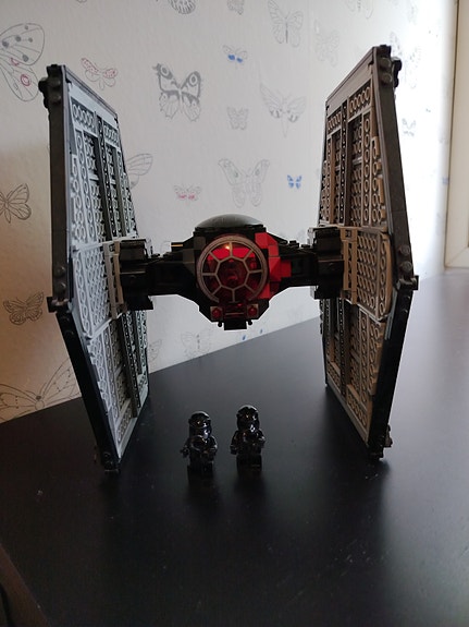 LEGO Star Wars TIE Fighter