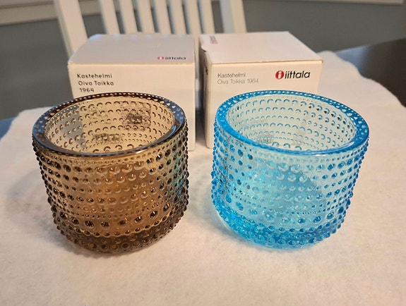 Iittala Kastehelmi aavikko ja vaaleasininen yhteishintaan, tarrat
