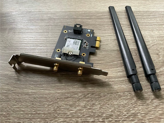 Asus PCE-AX3000 Dual-band PCI-E-WiFi 6-adapteri ja Bluetooth 5.0 -sovitin
