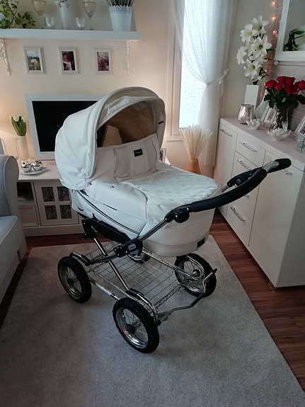 Emmaljunga Edge Duo Combi White Leatherette