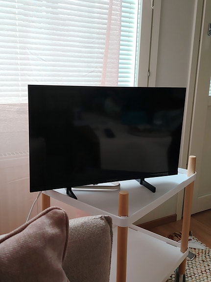 HD Televisio 24"