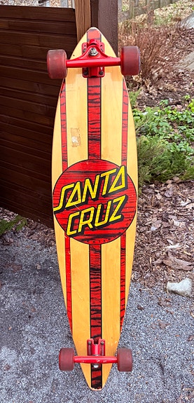 Santa Cruz longboard skeittilauta