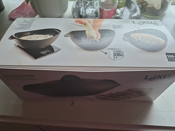 Lékué silikoninen leivänpaistovuoka / leipävuoka