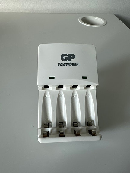GP PowerBank paristolaturi