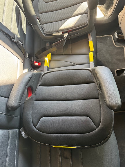 M: Peg-Perego Viaggio 2-3 Isofix-istuinkoroke
