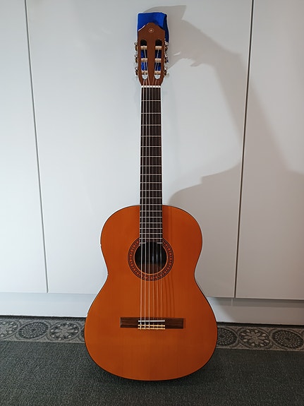Yamaha CS40 klassinen akustinen kitara 3/4