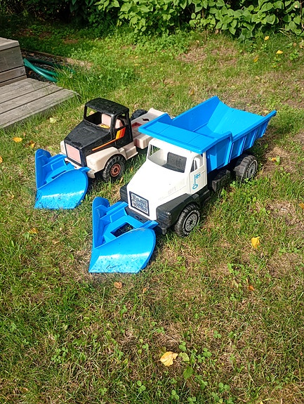 plasto kuorma-auto
