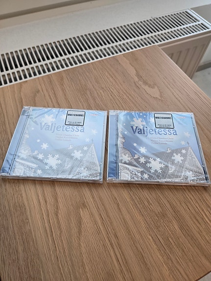Product image 2 of 7